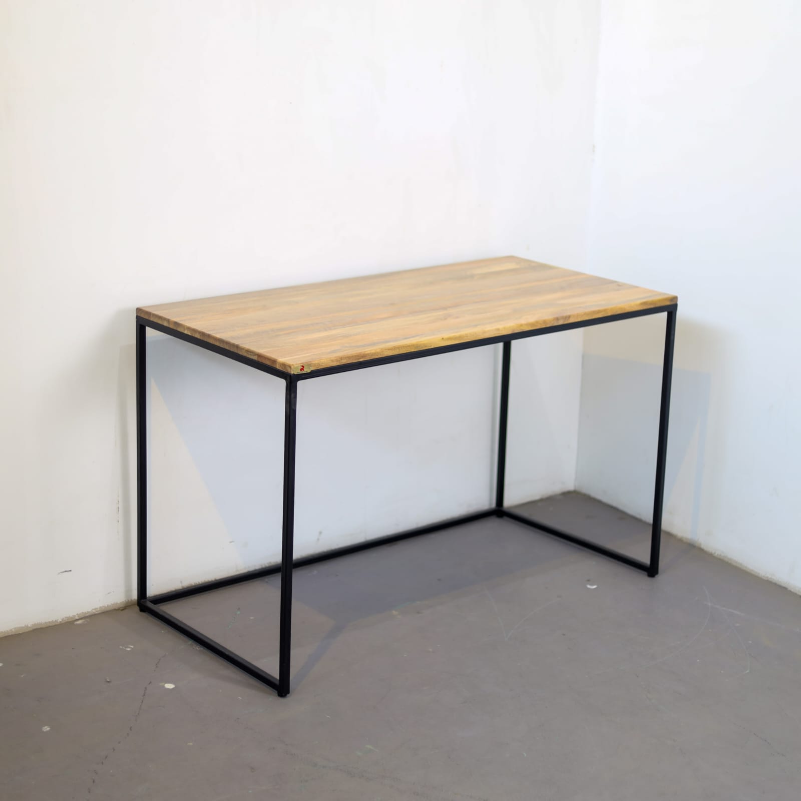 Siva Study Table